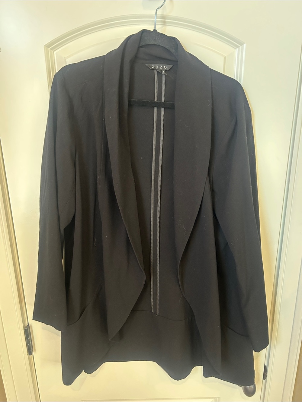 Xoxo Women's Black Open Front Jacket